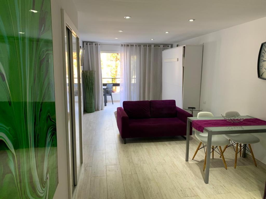 Club Villa Mar- First Line Modern Spacious Studio アデヘ エクステリア 写真